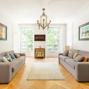 Apartment La Du Senateur, Paris