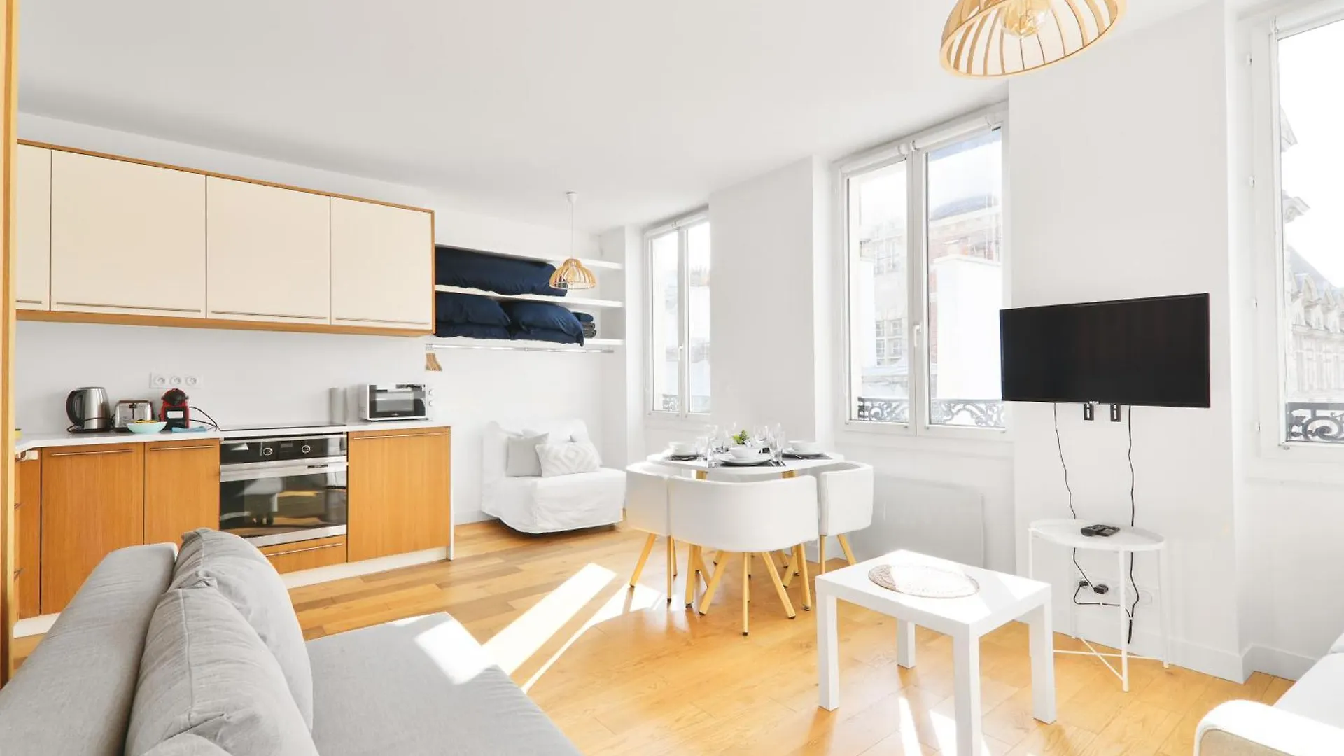Studio Quartier Saint Michel Notre Dame Paris Apartment